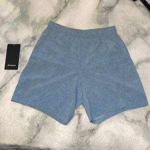Lululemon Pace Breaker Short 7’’ LL